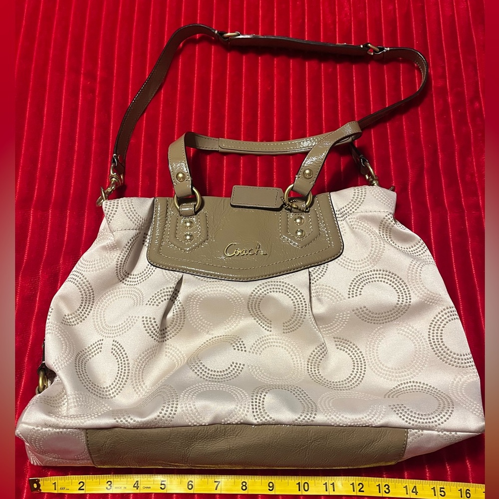 Y2k Coach White and Tan Women's bag